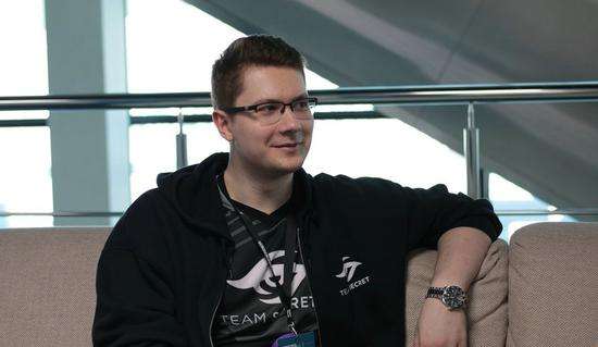 选择鲁尼出 选择鲁尼出