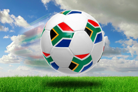 通过多方努 通过多方努