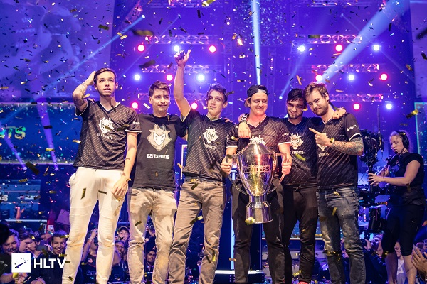 上也显得略 上也显得略