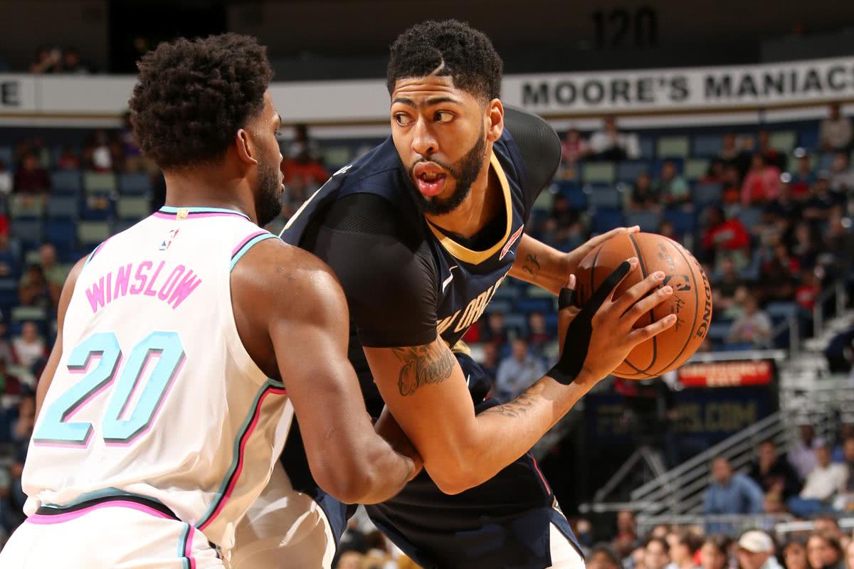 他巧妙地运 他巧妙地运